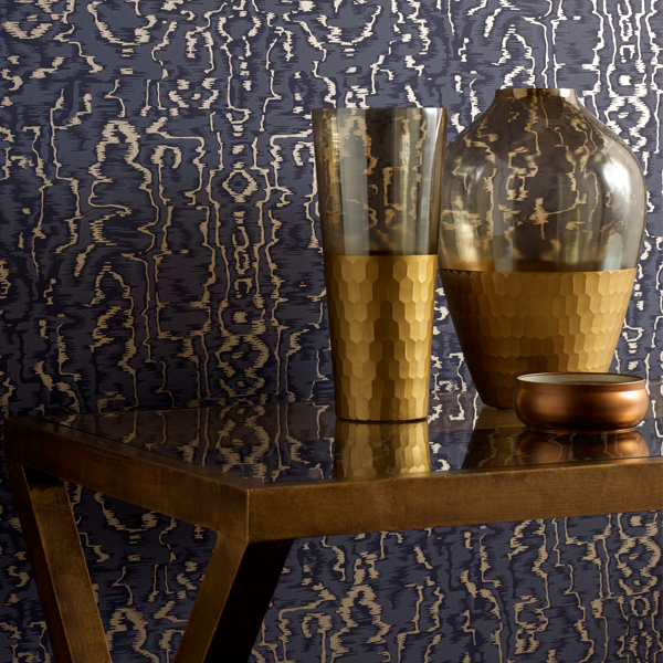 Shine with the best metallic wallcoverings