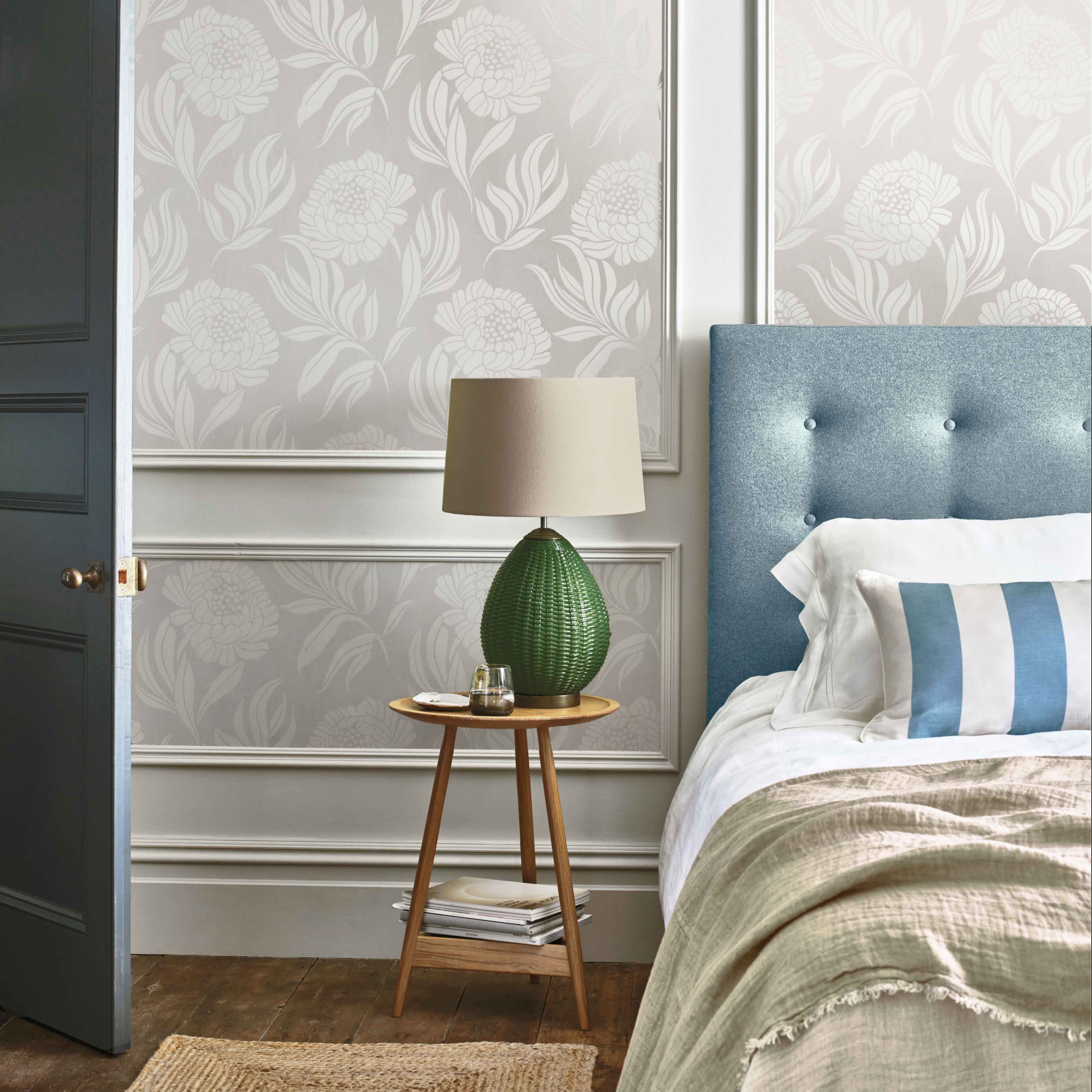 Chatsworth Natural Luxury Floral Wallpaper