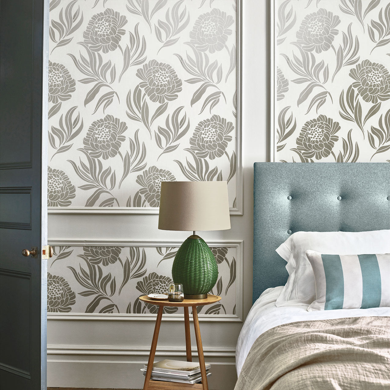 Chatsworth Ivory Cream and Metallic Luxury Floral Wallpaper