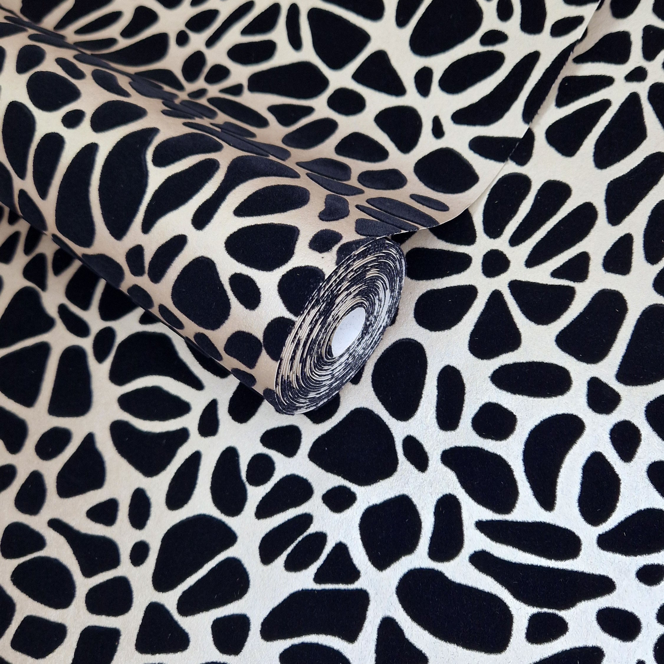 Pebble Jet Black Luxury Flock Wallpaper