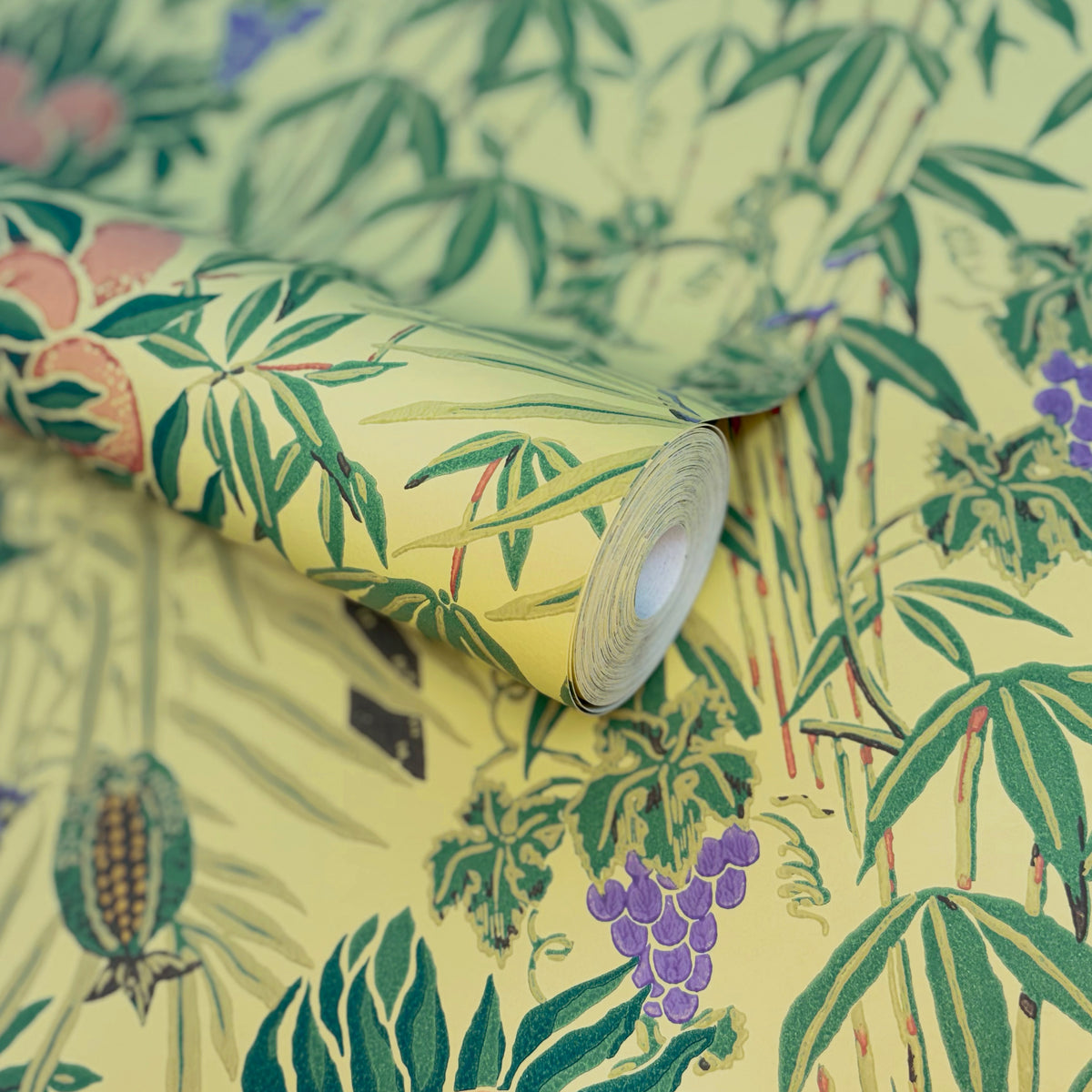 V&A Macaw - Vivid Yellow Wallpaper