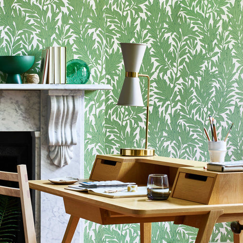 V&A Laurel Leaf - Verde Green Wallpaper