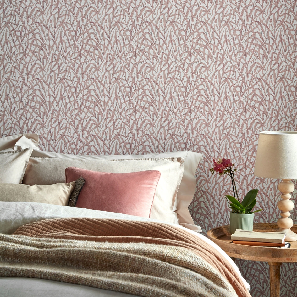 V&A Ornamental Grasses - Rose Pink Wallpaper