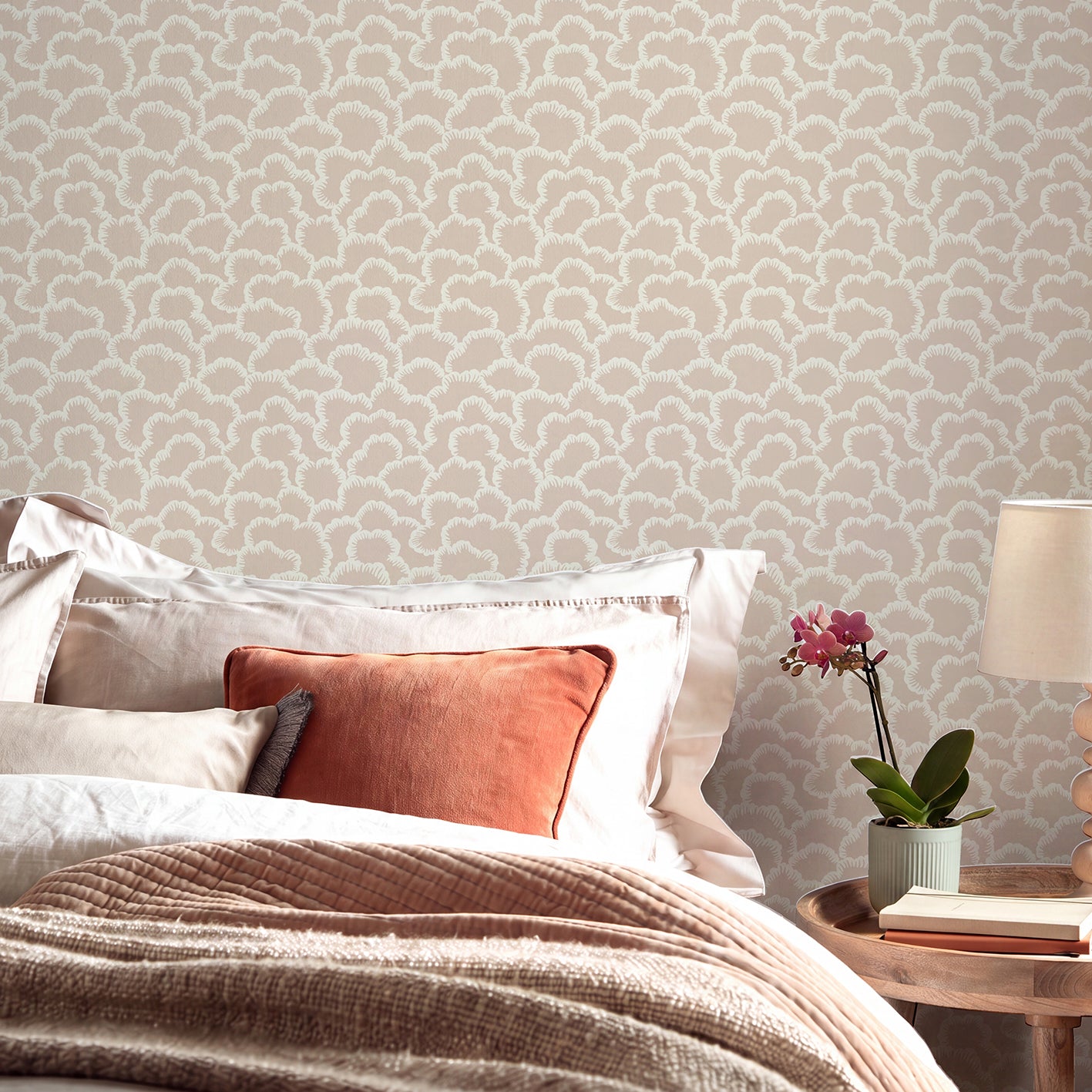 V&A Stratus - Alabaster Pink Wallpaper
