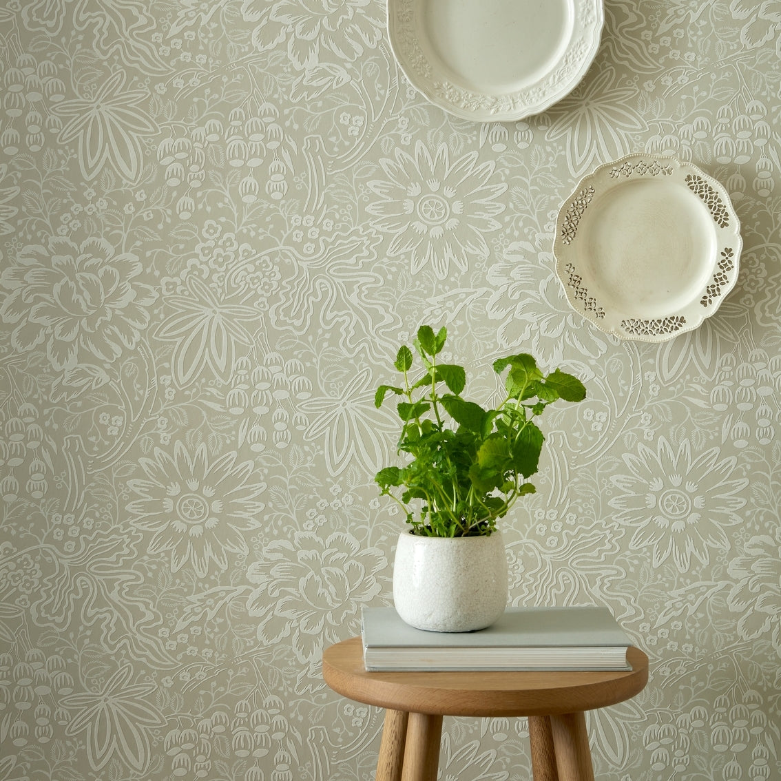 V&A Peony Garden - Natural Wallpaper