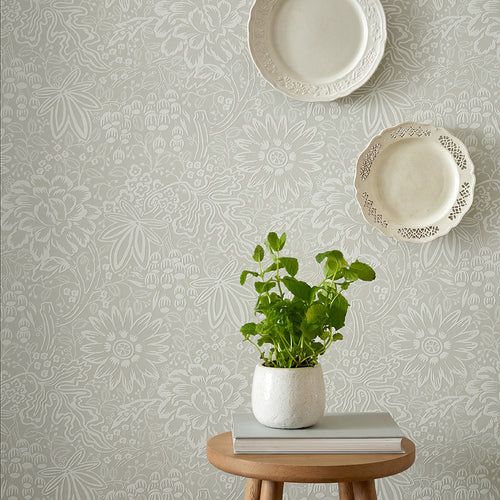 V&A Peony Garden - Ivory Wallpaper