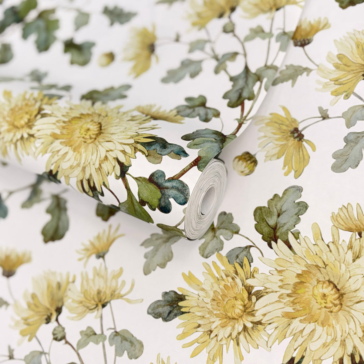 V&A Charlotte - Primrose Wallpaper