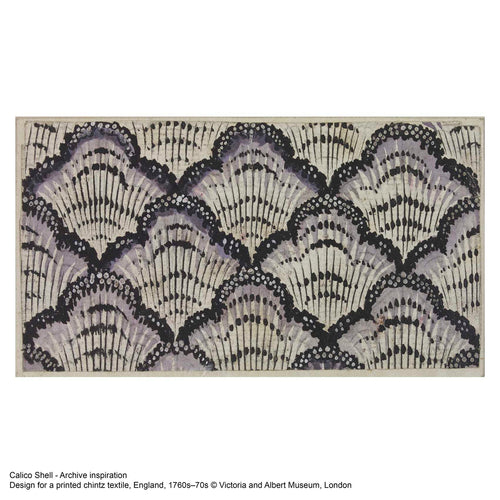 V&A Calico Shell - Ivory Wallpaper