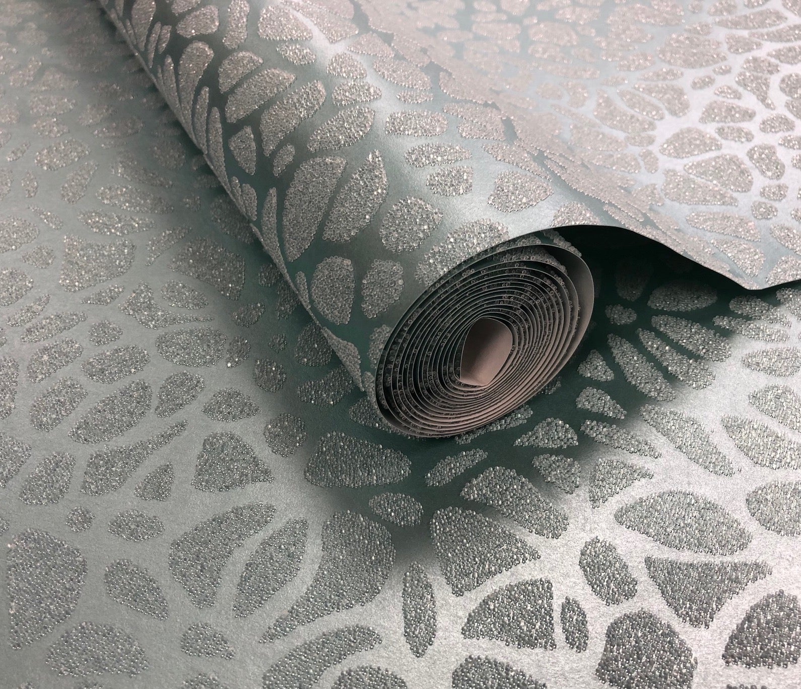 Pebble Seafoam Green Luxury Bead Wallpaper