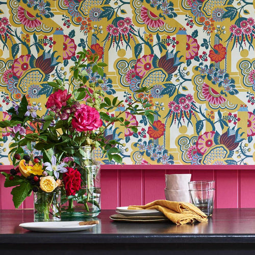 V&A Pineapple Garden - Yellow Wallpaper